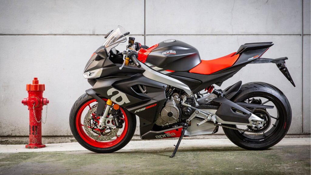 RS660 もうすぐ入荷します！