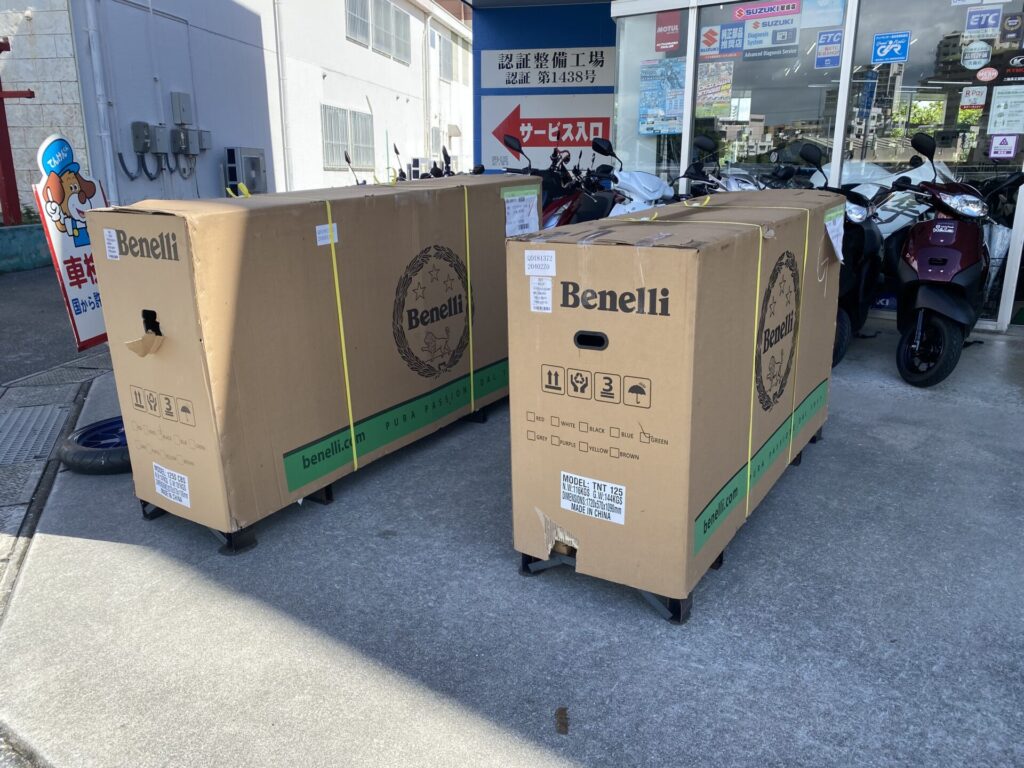 Benelli　インペリアーレ400入荷！