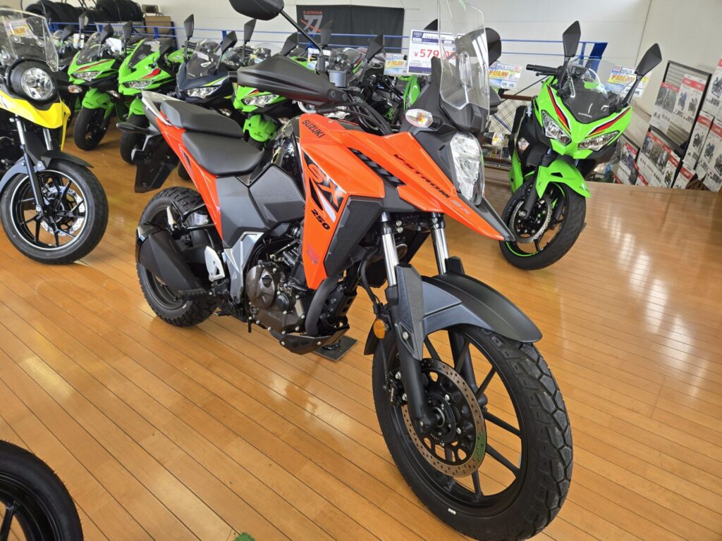 極上車入荷！Vストローム250SX！